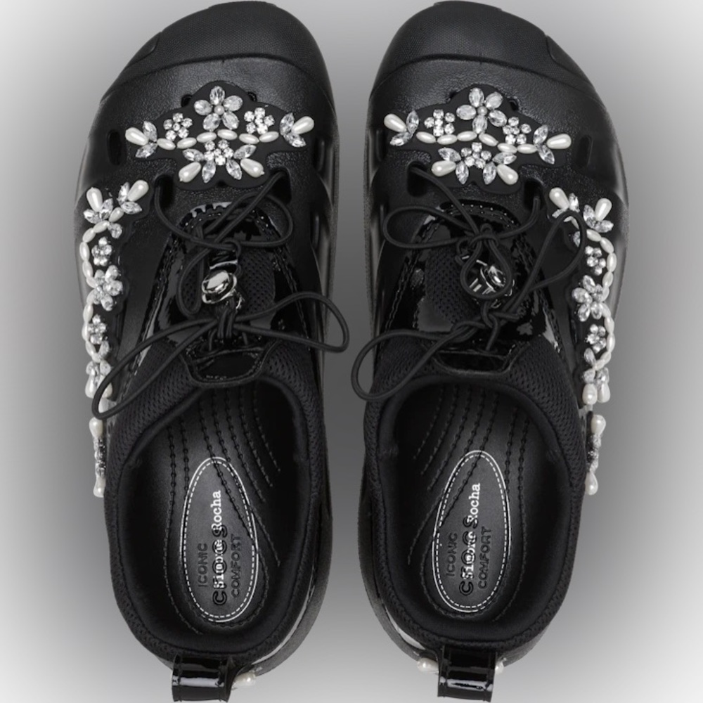 Simone Rocha x Crocs Quick Trail - Picture 5 of 16